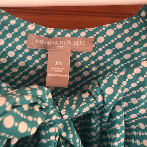 Banana Republic Tank - Picture 2 of 4